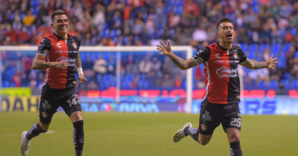 Resurgieron Los Zorros Atlas Golea Al Puebla Y Rompe Una Racha De