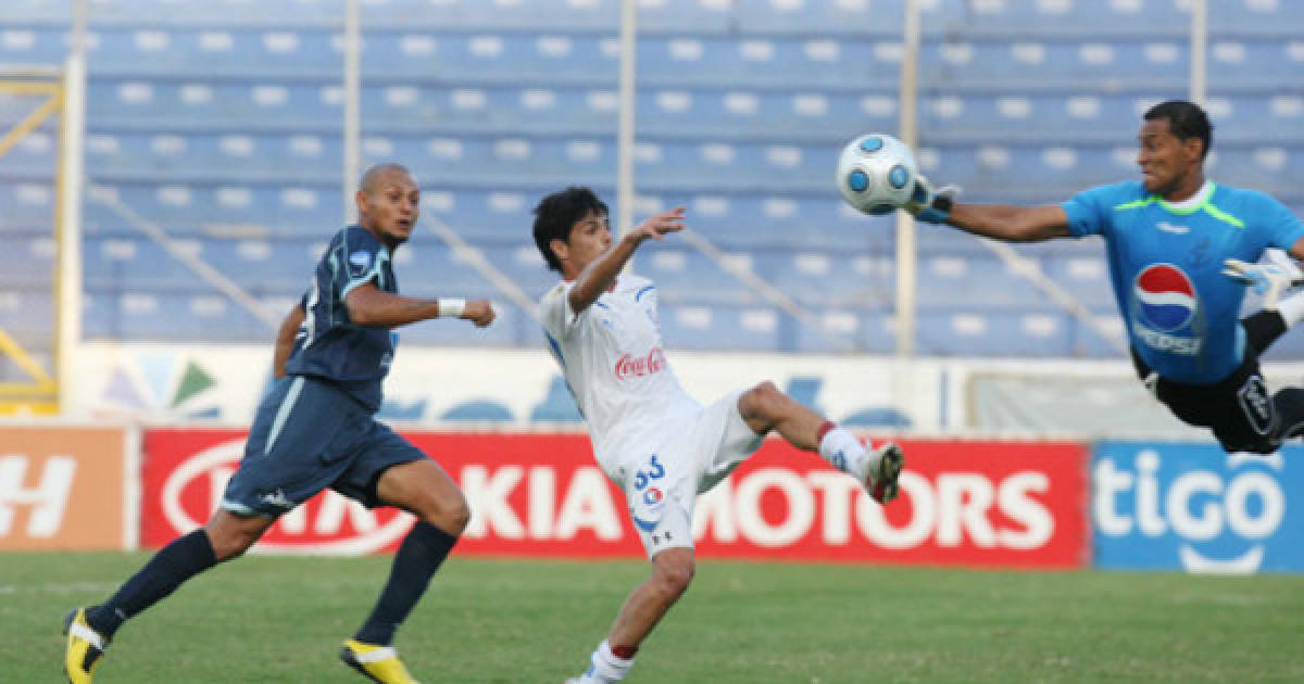 Olimpia le gana el clÃsico a Motagua