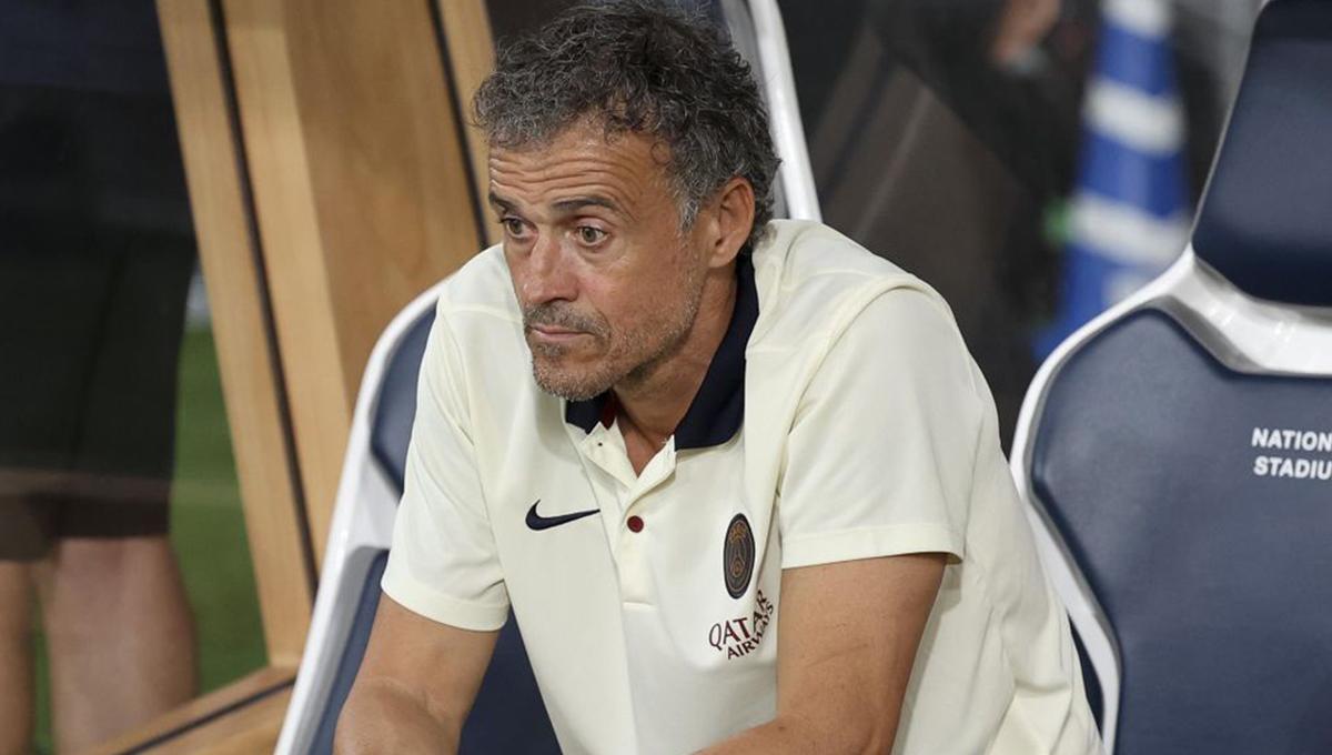 Luis Enrique lo sentó en la gira del PSG por Japón y el jugador se va