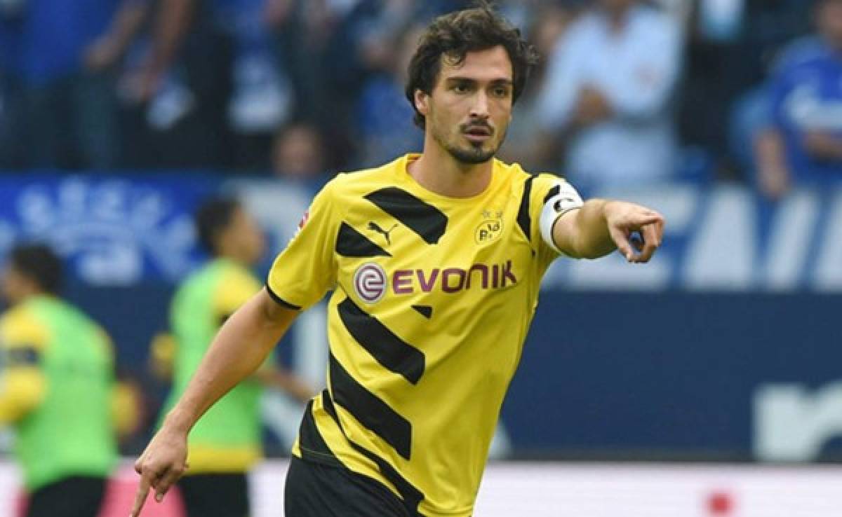 Borussia Dortmund rechazó una oferta del Manchester United por Mats Hummels