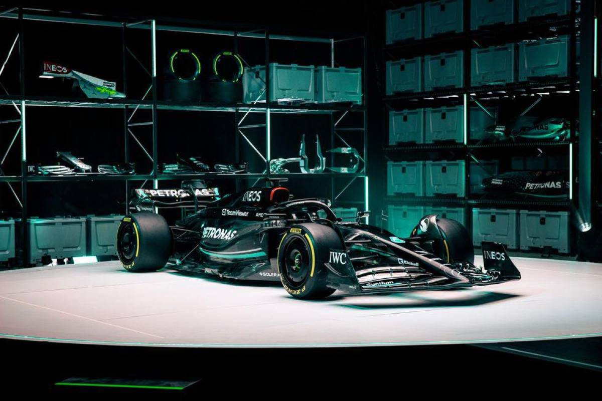 Así es el W14 nuevo monoplaza de Lewis Hamilton para la temporada 2023