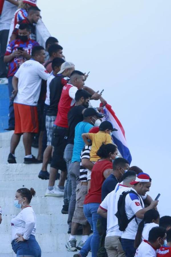 Estrictos Controles De Seguridad Y Banderazo As Se Vive La Previa Del